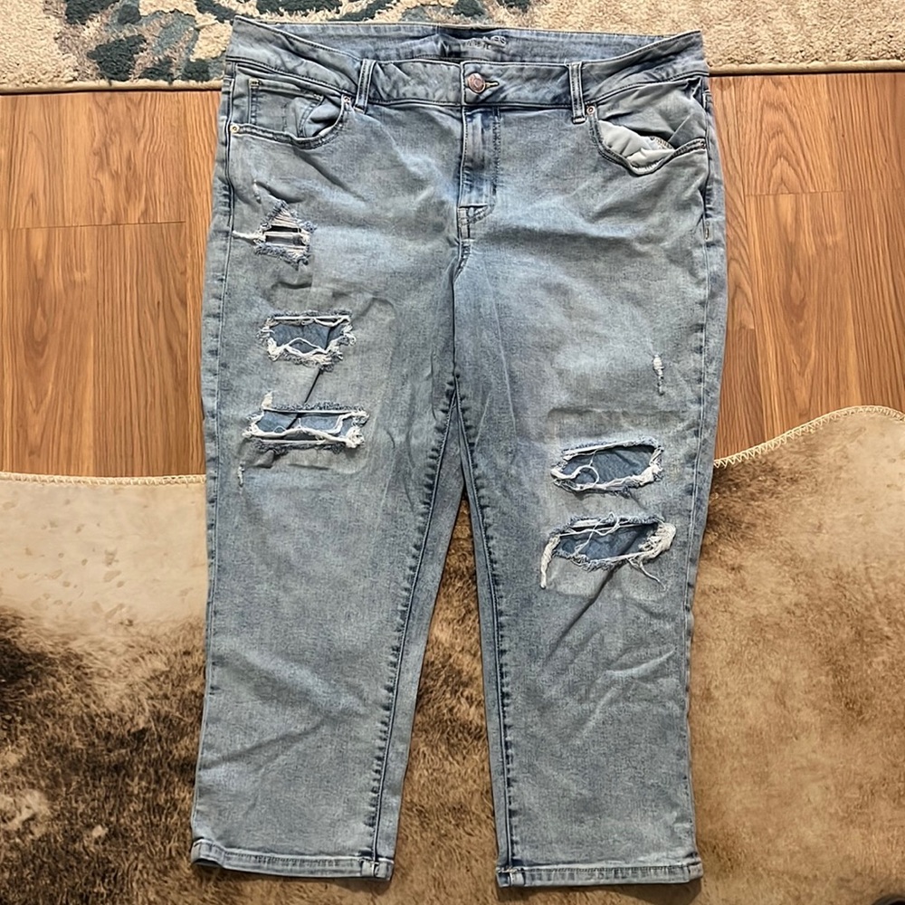 Maurices capris